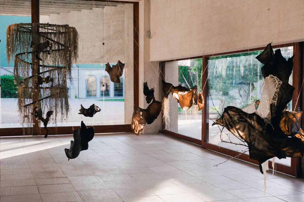 Máret Ánne Sara, Gutted – Gávogálši, 2022. The Sámi Pavilion’, 59th International Art Exhibition – La Biennale di Venezia, 'The Milk of Dreams', Venice (23 April–27 November 2022). Photo: OCA / Michael Miller© Sara, Máret Ánne / BONO 2025.