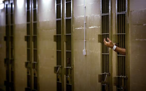 Carceri, con 91 suicidi il 2024 è l’anno con più morti di sempre