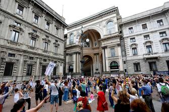 Manifestazione Priorita' alla Scuola in piazza Scala