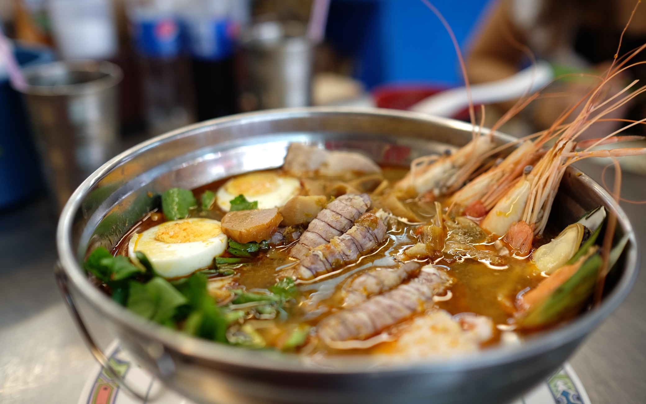 Tom yum goong (seafood hot pot) – a Thai famous menu, with a mix of mantis shrimp and other seafoods