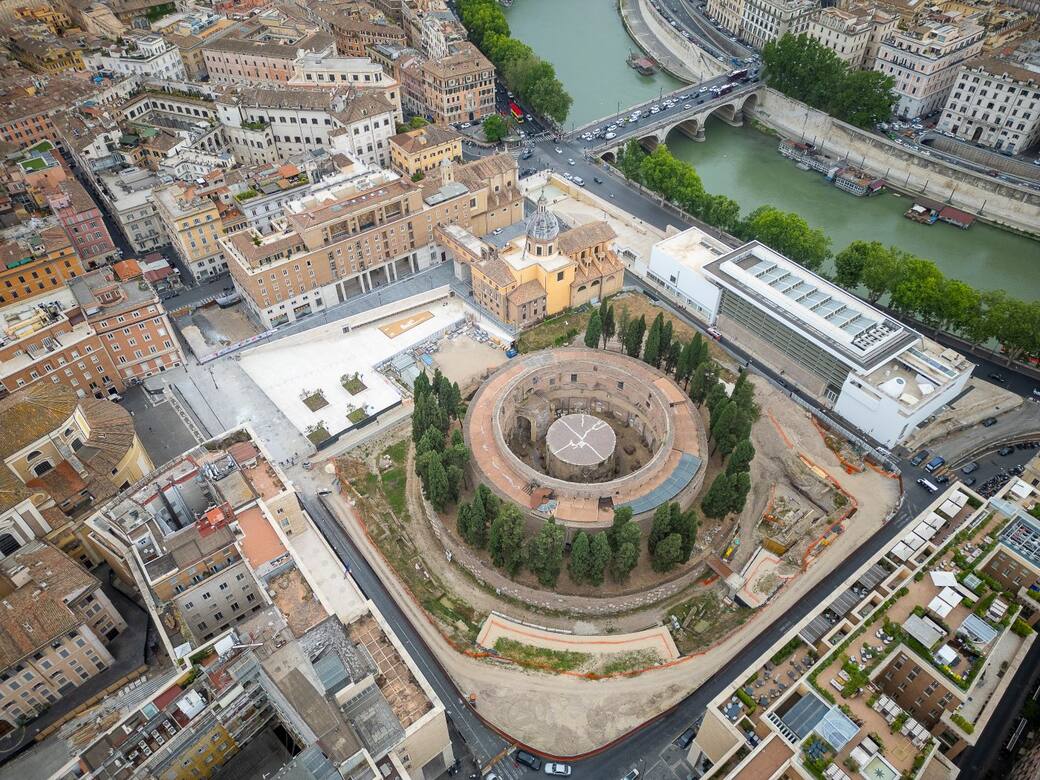 Roma, Piazza Augusto Imperatore, vista dal drone. Ph. Monkeys Video Lab