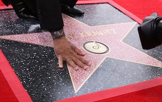 03_lenny_kravitz_stella_walk_of_fame_getty - 1