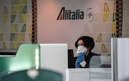 Alitalia, sindacati: “No a spezzatino, piano industriale salvaguardi occupazione”