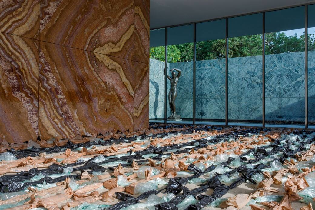 23.07.01_Cost_of_money_004Q_2O3A3103_(ar).jpg