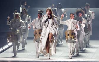 01_taylor_swift_look_the_eras_tour_2024_getty - 1