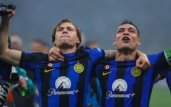 Nicolo Barella of FC Internazionale and Lautaro Martinez of FC Internazionale celebrate the victory of the Serie A 2023/24 title during Serie A 2023/24 football match between AC Milan and FC Internazionale at San Siro Stadium, Milan, Italy on April 22, 2024