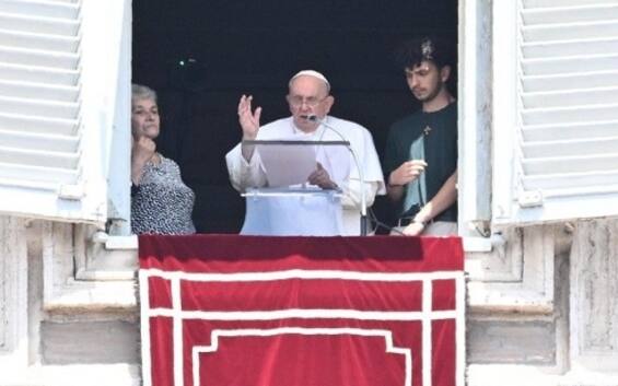 Giornata mondiale dei nonni, Papa Francesco: politica non dimentichi
