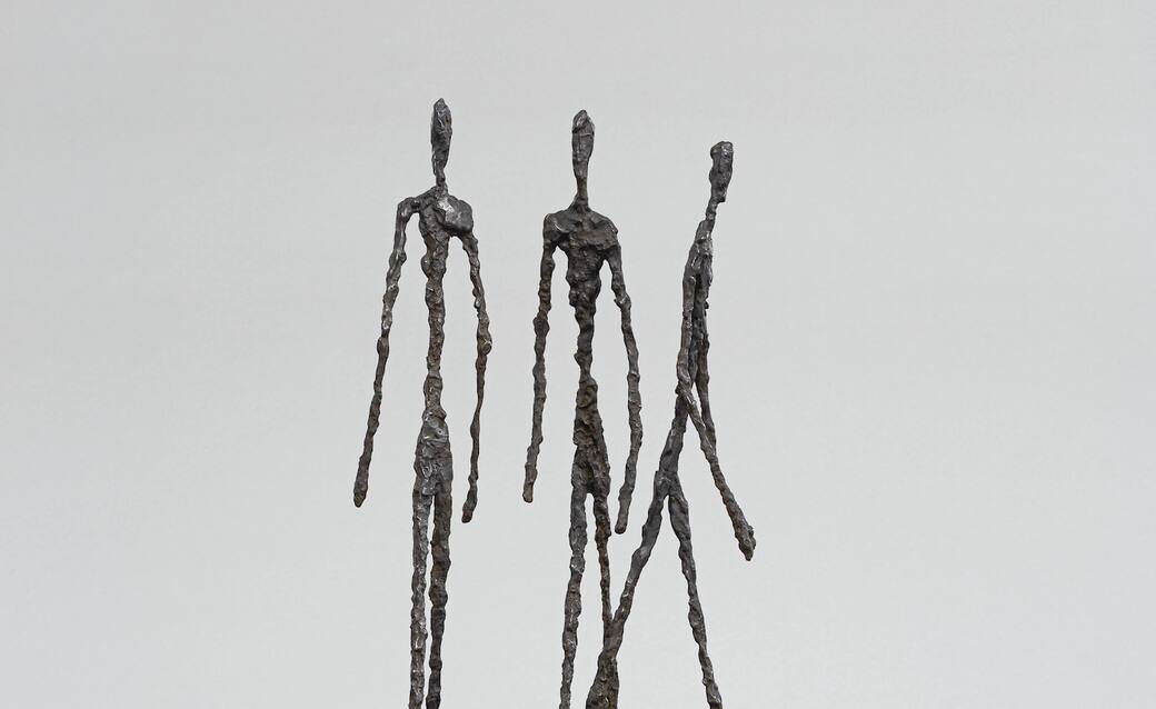 Alberto Giacometti, Trois hommes qui marchent (petit plateau), 1948. Bronze, 76 x 32,7 x 34,1 cm. Fondation Giacometti. © Succession Alberto Giacometti, Adagp, Paris 2026