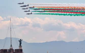 le Frecce Tricolori in volo