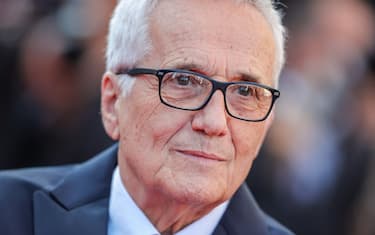 Marco Bellocchio attends the screening of "Final Cut (Coupez!)" and opening ceremony red carpet for the 75th annual Cannes film festival at Palais des Festivals on May 17, 2022 in Cannes, France.