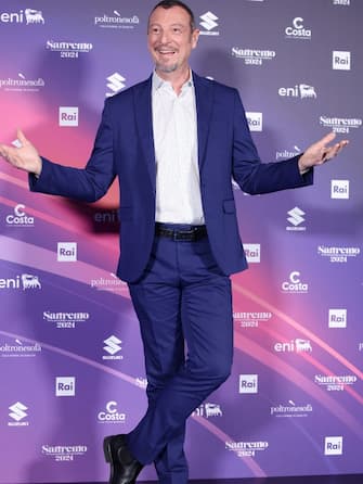SANREMO, ITALY - FEBRUARY 06: Amadeus attends a photocall during the 74th Sanremo Music Festival 2024 at Teatro Ariston on February 06, 2024 in Sanremo, Italy. (Photo by Daniele Venturelli/Daniele Venturelli/Getty Images )