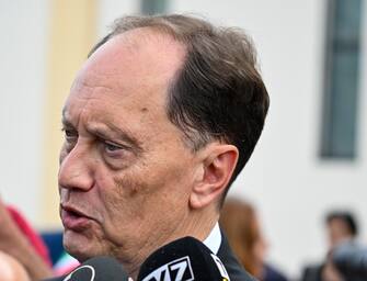 Tezze sul Brenta (Vi) - Luca Ciriani Italian politician  during  Sammy Basso's Funeral, News in Tezze sul Brenta (Vi), Italy, October 11 2024 (Tezze sul Brenta (Vi) - 2024-10-11, Alessio Marini / LiveMedia) p.s. la foto e' utilizzabile nel rispetto del contesto in cui e' stata scattata, e senza intento diffamatorio del decoro delle persone rappresentate