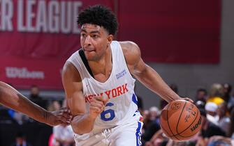 LAS VEGAS, NV - JULY 10: Quentin Grimes #6 of the New York Knicks drives to the basket during the game against the Chicago Bulls on July 10, 2022 at the Cox Pavilion in Las Vegas, Nevada NOTE TO USER: User expressly acknowledges and agrees that, by downloading and/or using this Photograph, user is consenting to the terms and conditions of the Getty Images License Agreement. Mandatory Copyright Notice: Copyright 2022 NBAE (Photo by Bart YoungNBAE via Getty Images)