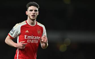 epa11257675 Arsenal's Declan Rice reacts during the English Premier League match between Arsenal and Luton Town in London, Britain, 03 April 2024.  EPA/VINCENT MIGNOTT EDITORIAL USE ONLY. No use with unauthorized audio, video, data, fixture lists, club/league logos, 'live' services or NFTs. Online in-match use limited to 120 images, no video emulation. No use in betting, games or single club/league/player publications.