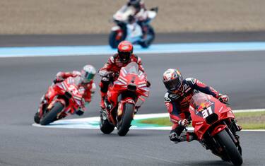 ACOSTA: GARA 10, POI LA CADUTA