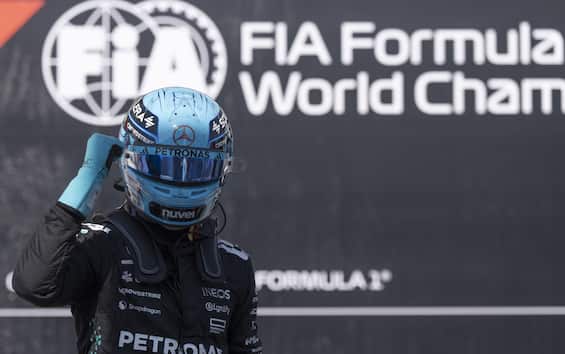 https://static.sky.it/editorialimages/e97bf1e67e5c65e724b75a2472276e1376065930/skysport/it/motori/formula-1/video/2025/06/14/f1-gp-canada-russell-intervista-video/russell-ipa.jpg?im=Resize,width=565