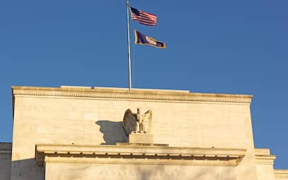 Usa, Fed taglia i tassi di mezzo punto. Previsto nuovo calo entro 2024