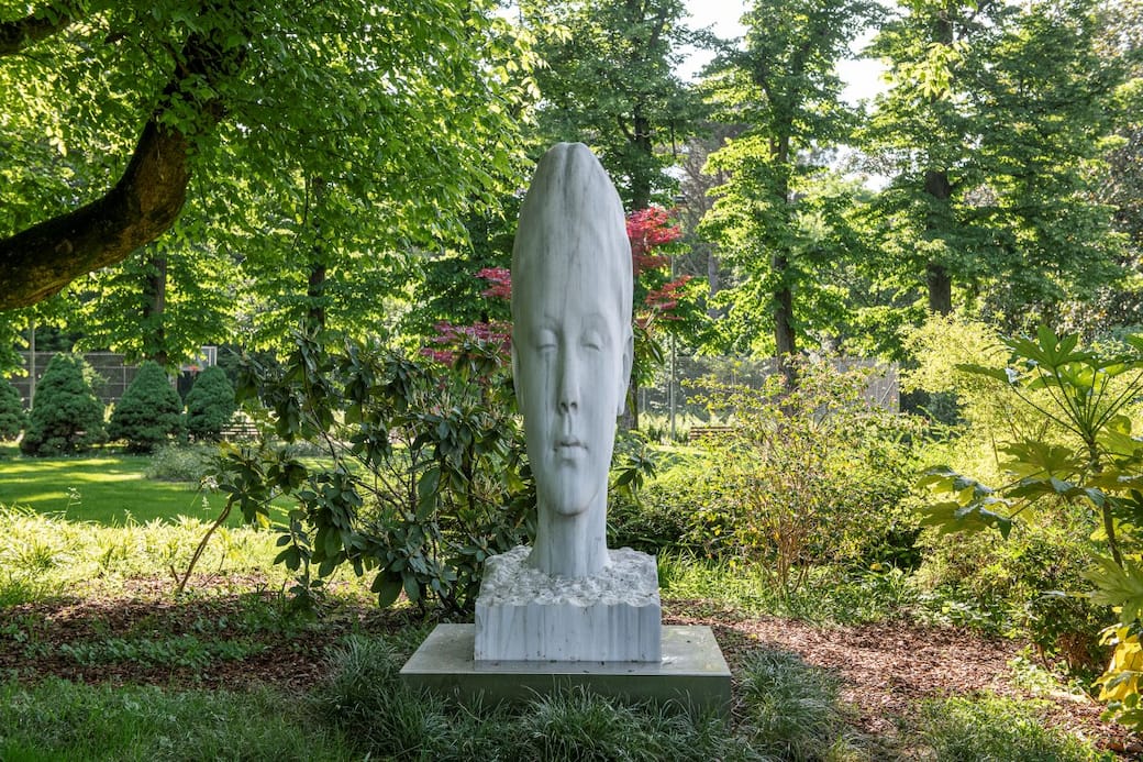 Jaume Plensa, Chloe’s World V, 2013, al Parco Internazionale di Scultura di Villa Fürstenberg, Mestre