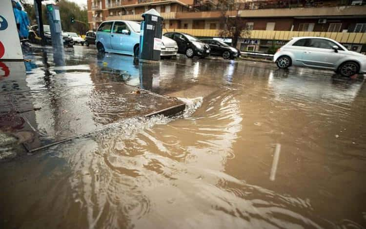 Meteo avviso pioggia su intera Toscana Sky TG24