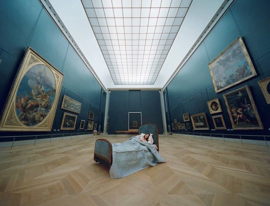 Louvre_Looks_Ariana_Papademetropoulos._Courtesy_Musée_du_Louvre.jpg