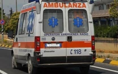 Crotone, due morti e due feriti gravi in un incidente stradale