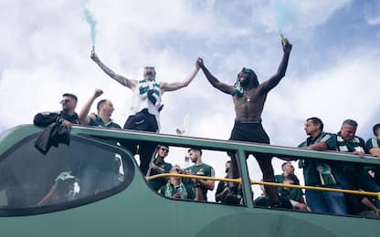 Il Panathinaikos festeggia: che bolgia ad Atene