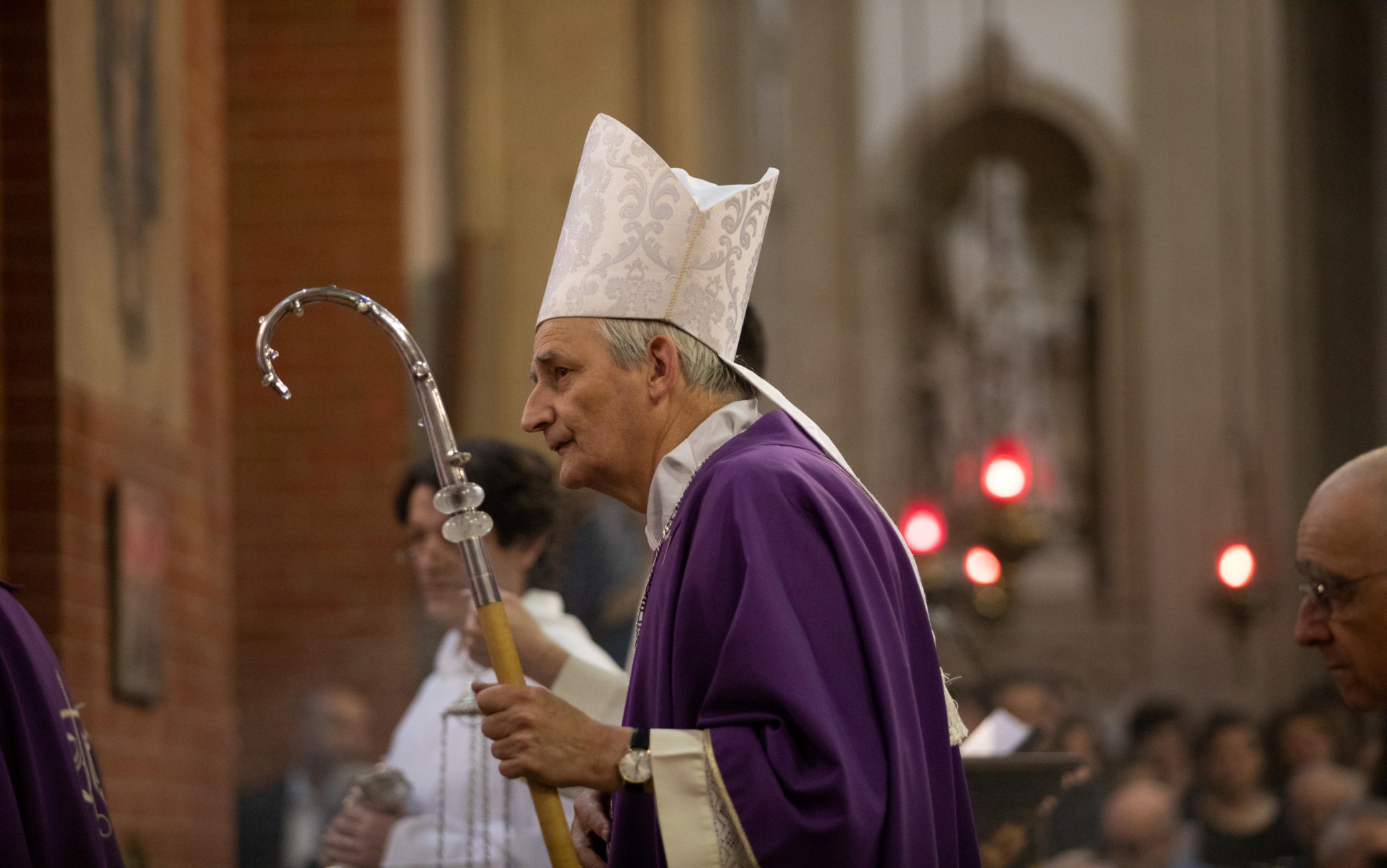 Cardinale Zuppi di Bologna