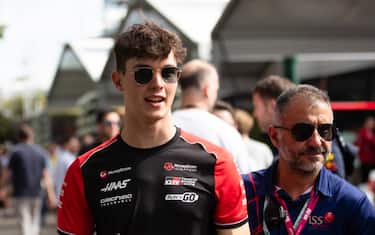 20) OLIVER BEARMAN (HAAS)
