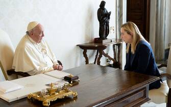 L'incontro tra Meloni e il Papa