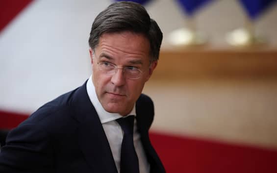 Nato, Rutte a Trump: 'Europa pagherà 5% in spese militari grazie a te'