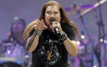 epa10156343 James LaBrie, lead singer of the band Dream Theater, performs during the first day of Rock In Rio Brasil 2022, in Rio de Janeiro, Brazil, 02 September 2022.  EPA/Andre Coelho