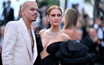 Evan Ross-Naess e Ashelee Simpson