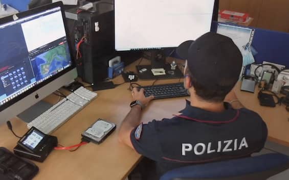 Immagini hackerate di videosorveglianza in vendita online: indaga Polizia postale