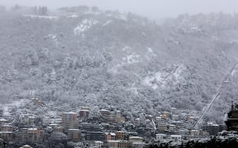 Snowfall in Como, northern Italy, 28 December 2020. A wave of blustery and wintry weather swept Italy Monday.
ANSA/ MATTEO BAZZI