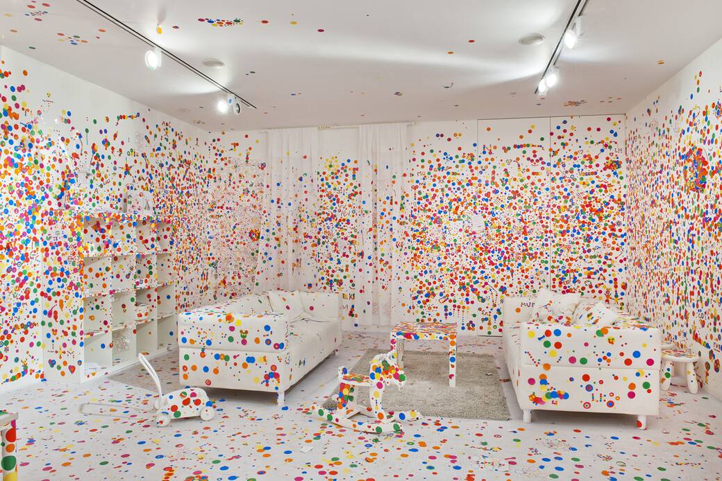 Yayoi_Kusama_-_The_Obliteration_Room_2002-_present_at_Tate_Modern_2012_(c)_Tate_photography.jpg