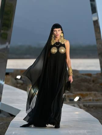 07_dolce_gabbana_sardegna_guest_courtesy - 1
