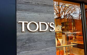 Italian Tod's store on Königsallee in Düseldorf/Germany, renowned for high-quality shoes, bags and leather accessories.