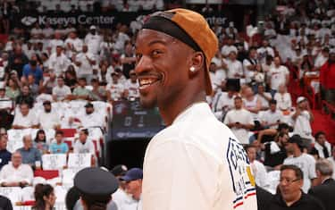 MIAMI, FL - APRIL 29: Jimmy Butler #22 of the Miami Heat smiles during the game against the Boston Celtics during Round 1 Game 4 of the 2024 NBA Playoffs on April 29, 2024 at Kaseya Center in Miami, Florida. NOTE TO USER: User expressly acknowledges and agrees that, by downloading and or using this Photograph, user is consenting to the terms and conditions of the Getty Images License Agreement. Mandatory Copyright Notice: Copyright 2024 NBAE (Photo by Issac Baldizon/NBAE via Getty Images)