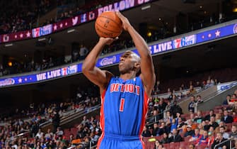 PHILADELPHIA, PA - JANUARY 10:  Chauncey Billups #1 of the Detroit Pistons shoots against the Philadelphia 76ers at the Wells Fargo Center on January 10, 2014 in Philadelphia, Pennsylvania. NOTE TO USER: User expressly acknowledges and agrees that, by downloading and or using this photograph, User is consenting to the terms and conditions of the Getty Images License Agreement. Mandatory Copyright Notice: Copyright 2013 NBAE (Photo by Jesse D. Garrabrant/NBAE via Getty Images)