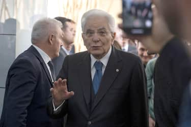 epa11483982 The President of Italy, Sergio Mattarella (C), visits the Immigration Museum in Sao Paulo, Brazil, 17 July 2024. Mattarella arrived in Sao Paulo to visit some of the most significant places for the descendants of Italian migrants in the city and meet with representatives of his country's community.  EPA/ISAAC FONTANA