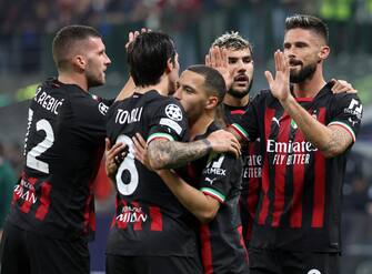 AC Milan's Olivier Giroud  (R)  jubilates with his teammates after scoring goal of 1 to 0 during he UEFA Champions League group E soccer match between Ac Milan and Fc Salzburg at Giuseppe Meazza stadium in Milan, 2 November  2022.
ANSA / MATTEO BAZZI

