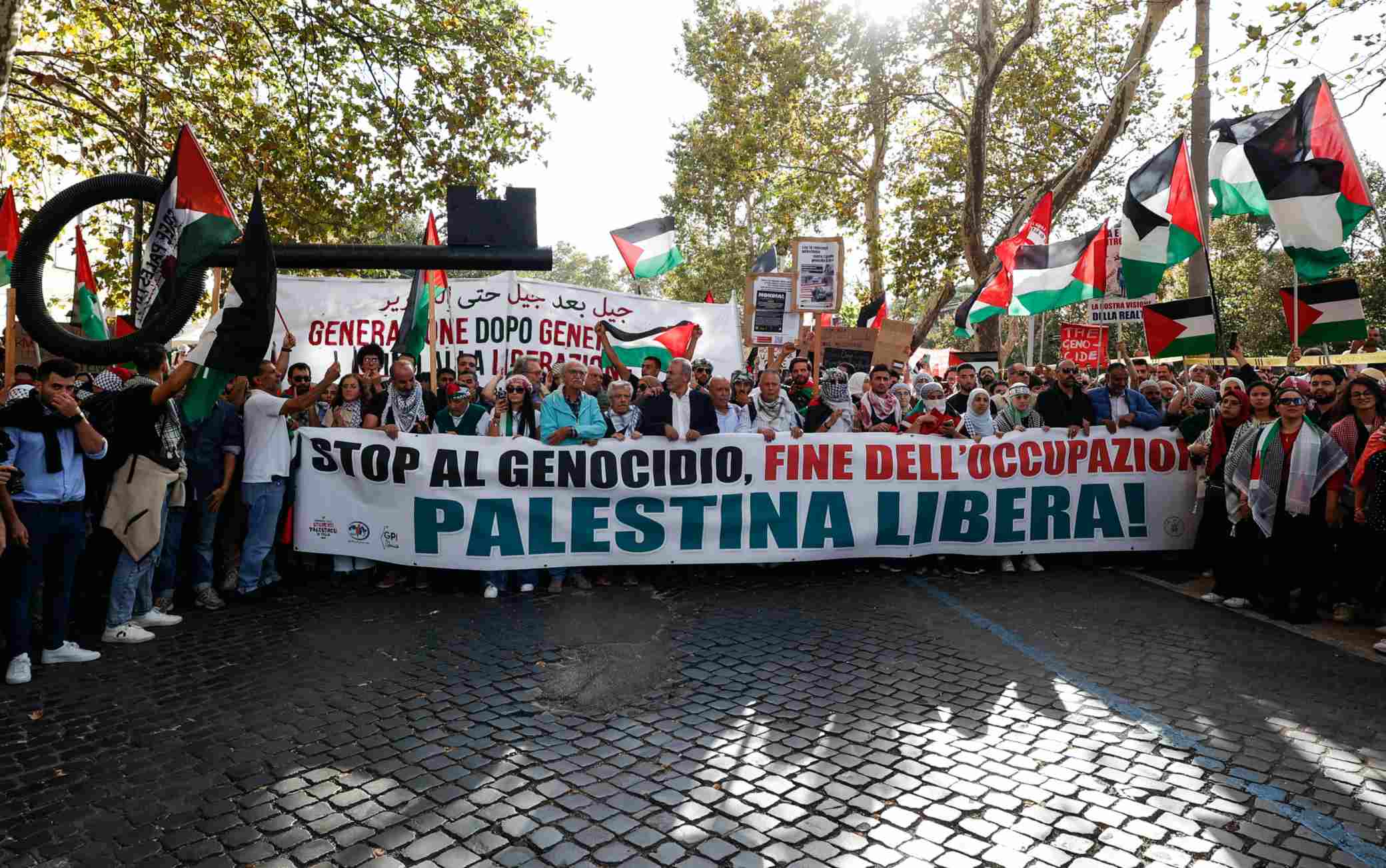 Guerra Israele-Hamas, In Vari Paesi Manifestazioni Contro I ...