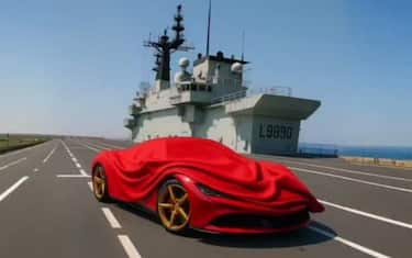 Nuovo record di velocità con una Ferrari... sul ponte di una nave!