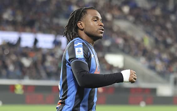 https://static.sky.it/editorialimages/f07f17240b403807035ebfd609abeb5a2d1d4fd8/skysport/it/calcio/calciomercato/video/2025/08/05/atalanta-lookman-zingonia-news-1027762/atalanta_lookman_ipa.jpg?im=Resize,width=565