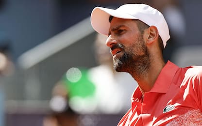 epa12056862 Novak Djokovic of Serbia looks on as he plays against Matteo Arnaldi of Italy during their second round match at the Madrid Open tennnis tournament in Madrid, Spain, 26 April 2025.  EPA/Chema Moya