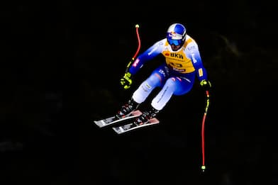 epa11917690 Dominik Paris of Italy in action during the men's Super-G race at the Alpine Skiing FIS Ski World Cup, in Crans-Montana, Switzerland, 23 February 2025.  EPA/JEAN-CHRISTOPHE BOTT