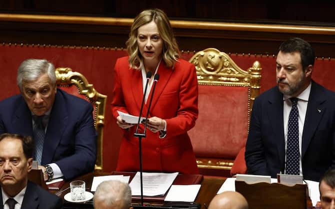 La presidente del Consiglio Giorgia Meloni nelle comunicazioni al Senato in vista del Consiglio  europeo a Roma, 15 ottobre 2024.
ANSA / VINCENZO LIVIERI