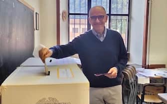 Secretary of Italian party  Partito Democratico  (PD), Enrico Letta, votes in the Italian general election at a polling station in Rome, Italy, 25 September 2022. Italy holds its general snap election on 25 September following its prime minister's resignation in July. Final results are expected to be announced on 26 September. 
TWITTER ENRICO LETTA