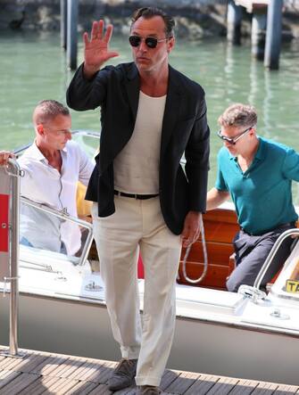 Jude Law VENICE, ITALY - AUGUST 31: Jude Law is seen at the 81st Venice International Film Festival on August 31, 2024 in Venice, Italy. (Photo by JB Lacroix/FilmMagic)