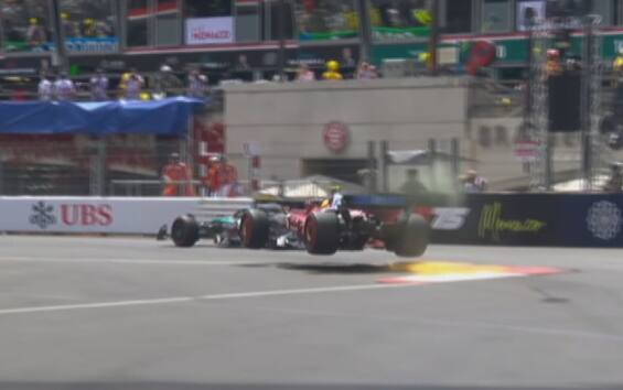 https://static.sky.it/editorialimages/f18d73b0439c305c1e03f25c171ae338ce04e5b3/skysport/it/motori/formula-1/video/2025/05/23/f1-gp-monaco-hamilton-ferrari-errore-fp1-video/Lewis_Hamilton_Ferrari_Monaco.jpg?im=Resize,width=565